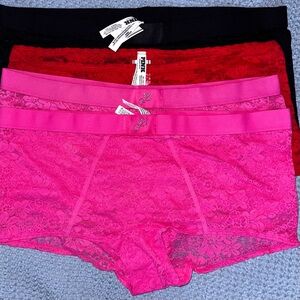 PINK Victoria's Secret BlackPink and Red Boyshorts. 💌❤️